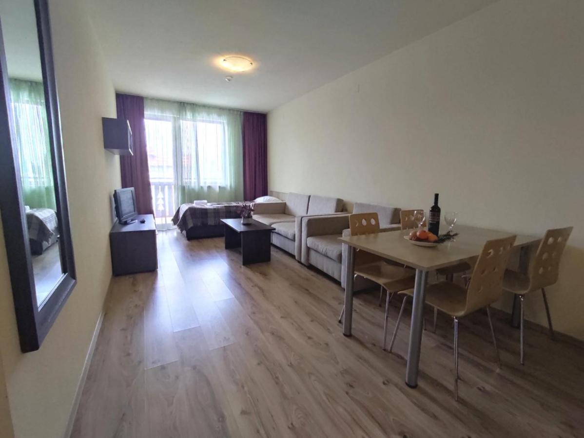 Nevada Aparthotel Pamporovo Bagian luar foto