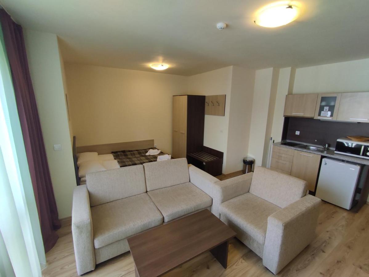 Nevada Aparthotel Pamporovo Bagian luar foto