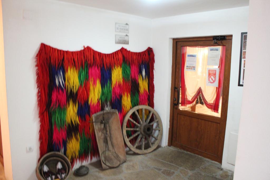 Nevada Aparthotel Pamporovo Bagian luar foto