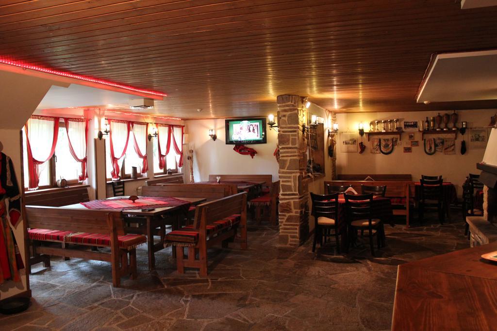 Nevada Aparthotel Pamporovo Bagian luar foto
