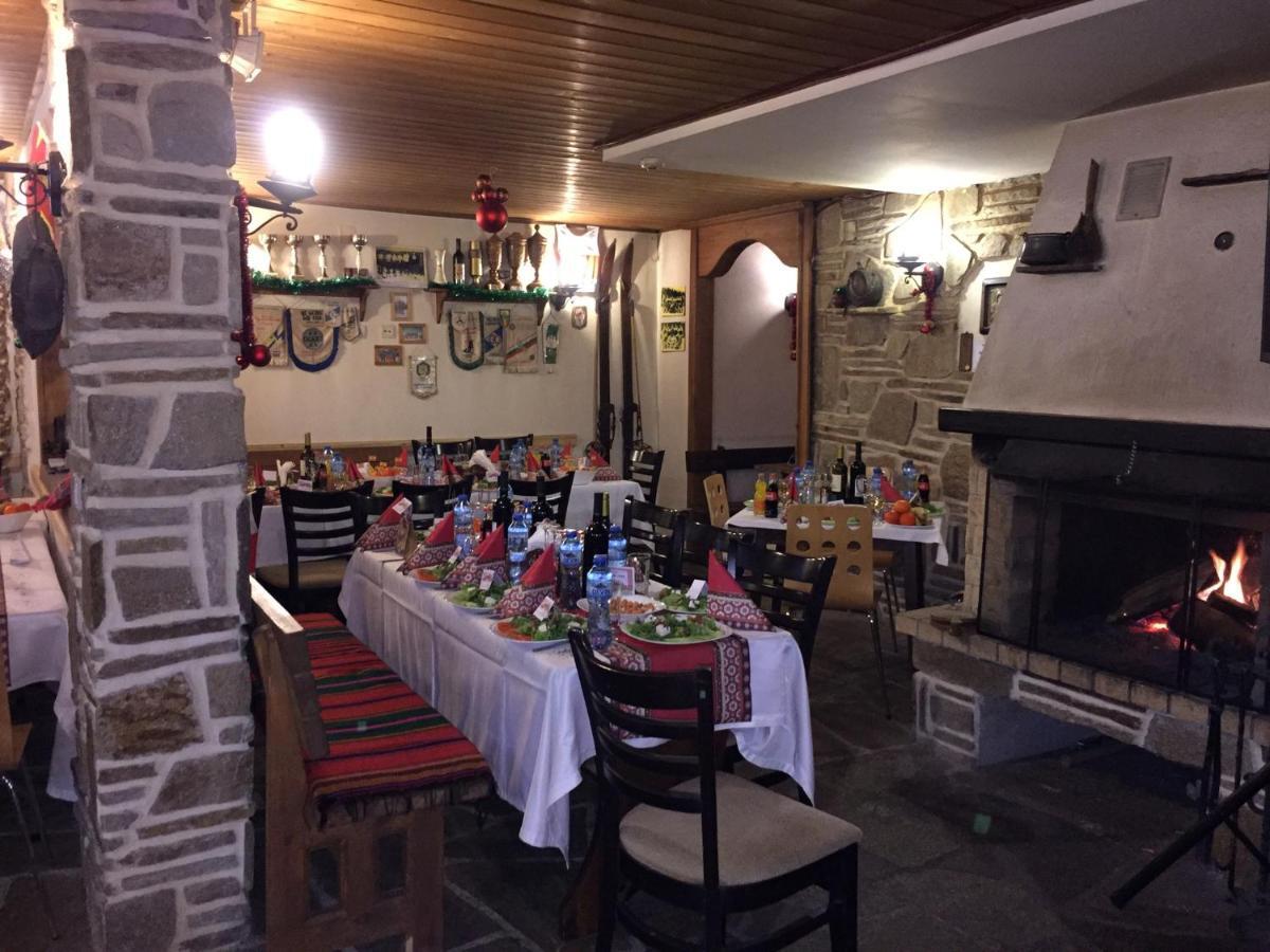 Nevada Aparthotel Pamporovo Bagian luar foto
